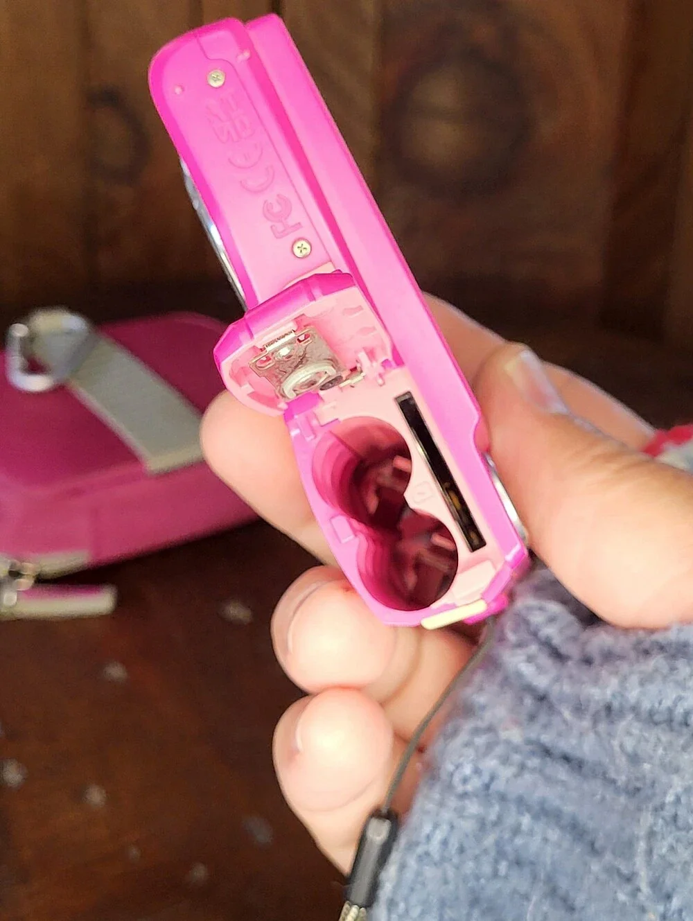 VPC-S10BS Pink 10MP Compact Digital Camera